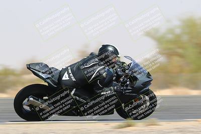 media/Mar-28-2022-Superbike Trackdays (Mon) [[b8603d0f67]]/Open Track Time/Turn 3 Inside/